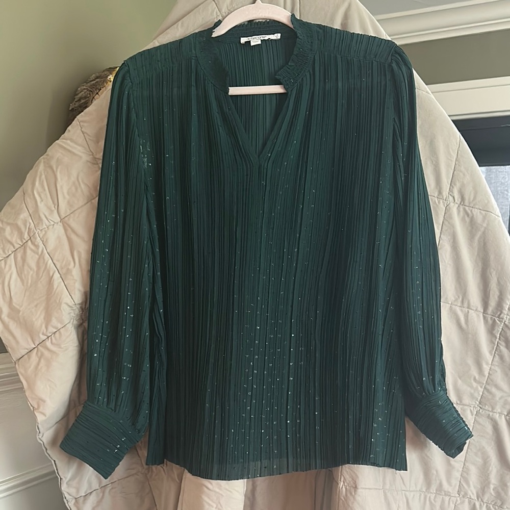 Chico's Green Pleated Blouse with V-Neck and Long Sleeves